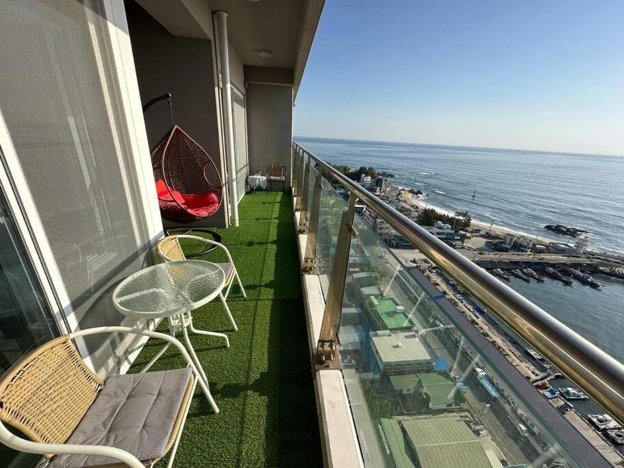 The Gangneung Ocean Stay Екстериор снимка